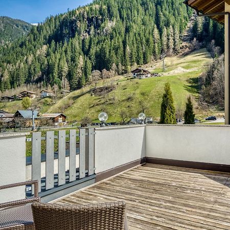 Mallaun Hotel.Erlebnis Зее Екстериор снимка
