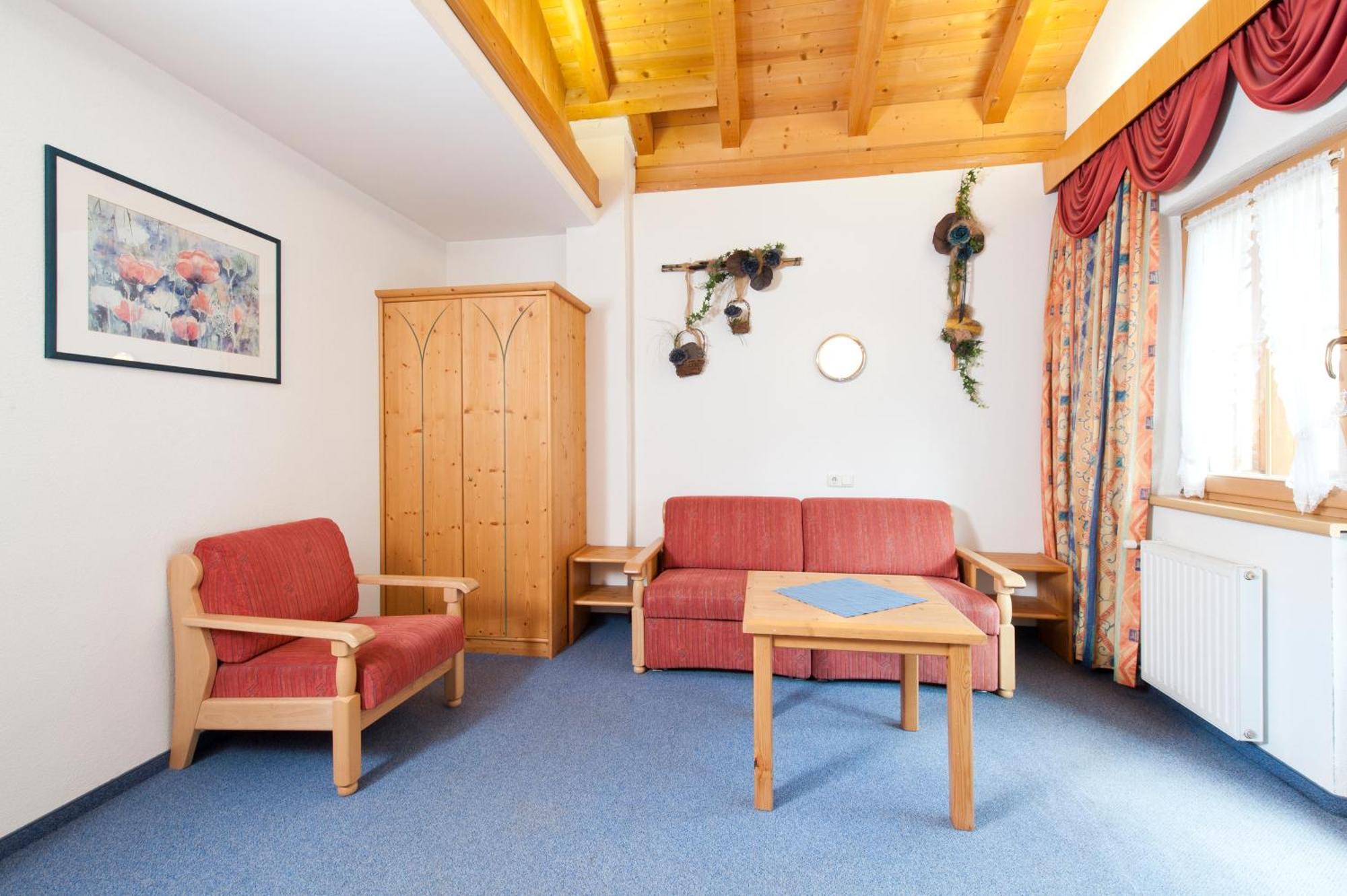 Mallaun Hotel.Erlebnis Зее Екстериор снимка