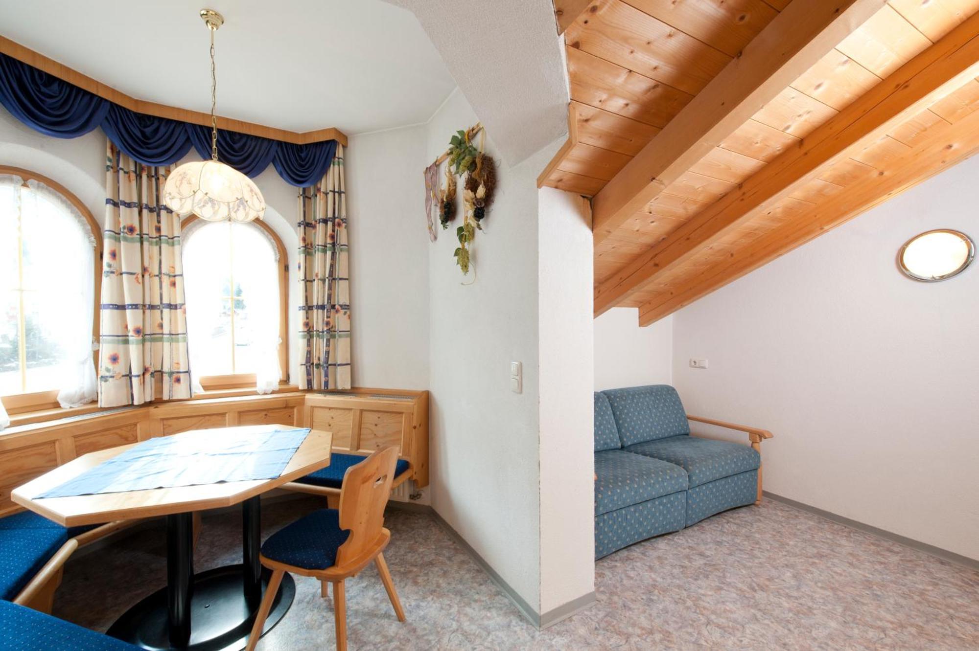 Mallaun Hotel.Erlebnis Зее Екстериор снимка