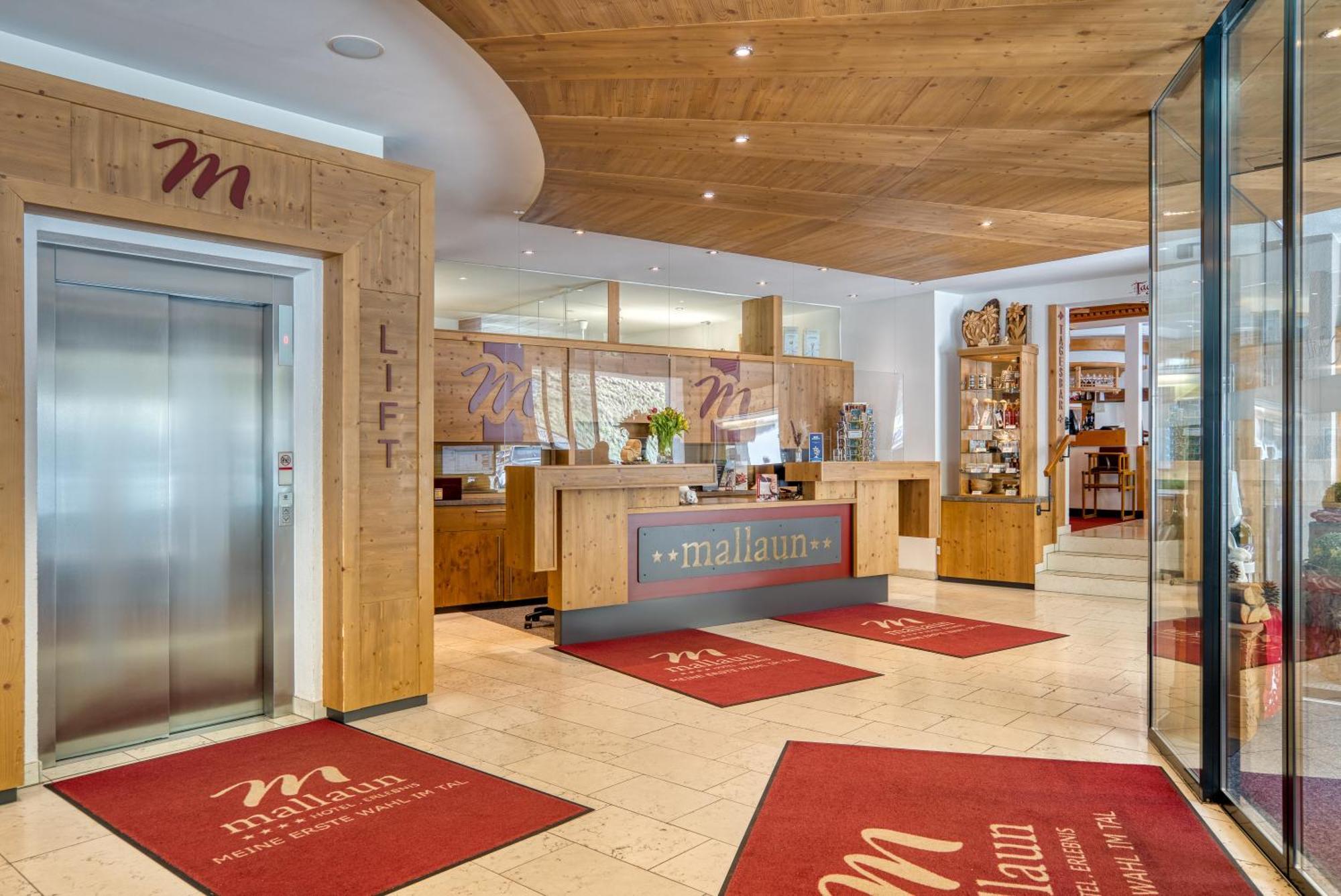 Mallaun Hotel.Erlebnis Зее Екстериор снимка