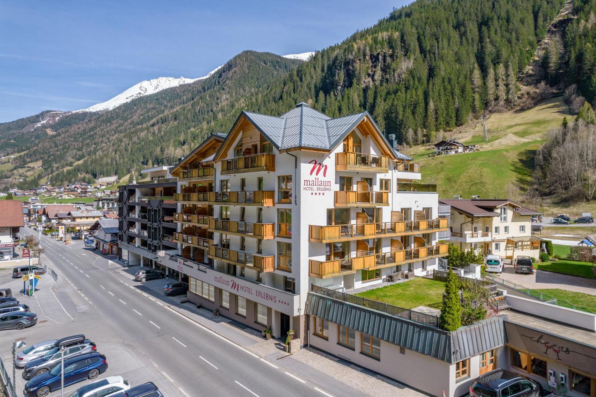 Mallaun Hotel.Erlebnis Зее Екстериор снимка