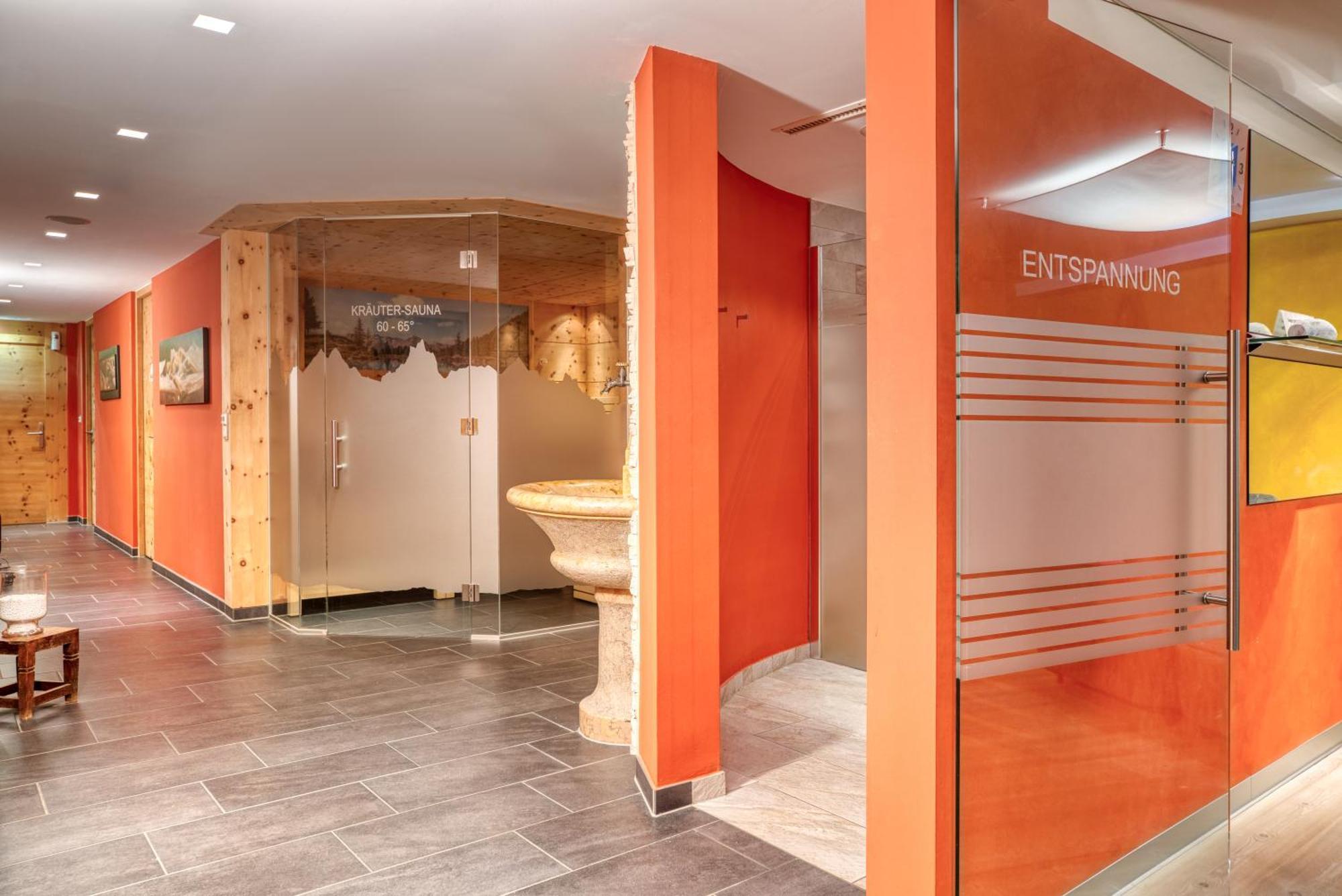 Mallaun Hotel.Erlebnis Зее Екстериор снимка