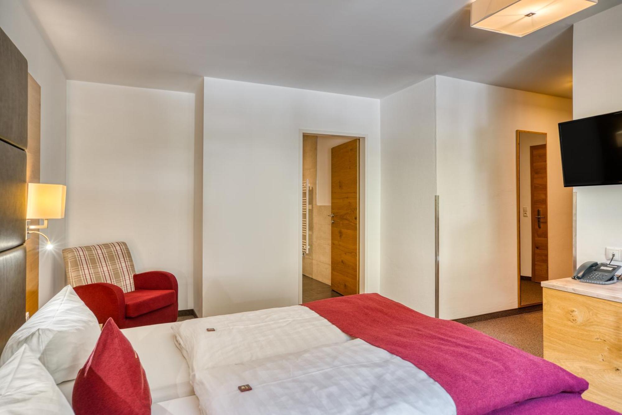 Mallaun Hotel.Erlebnis Зее Екстериор снимка