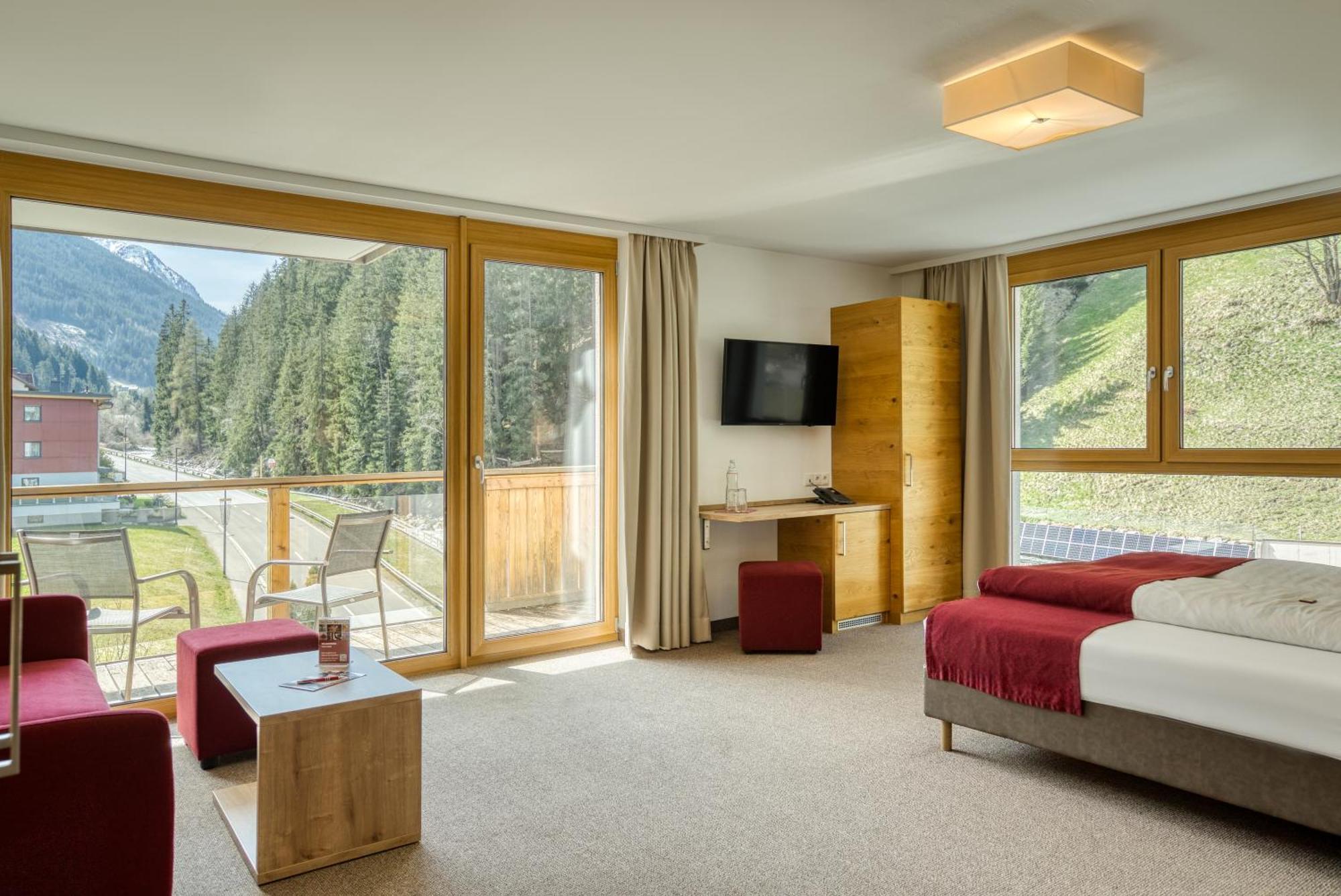 Mallaun Hotel.Erlebnis Зее Екстериор снимка