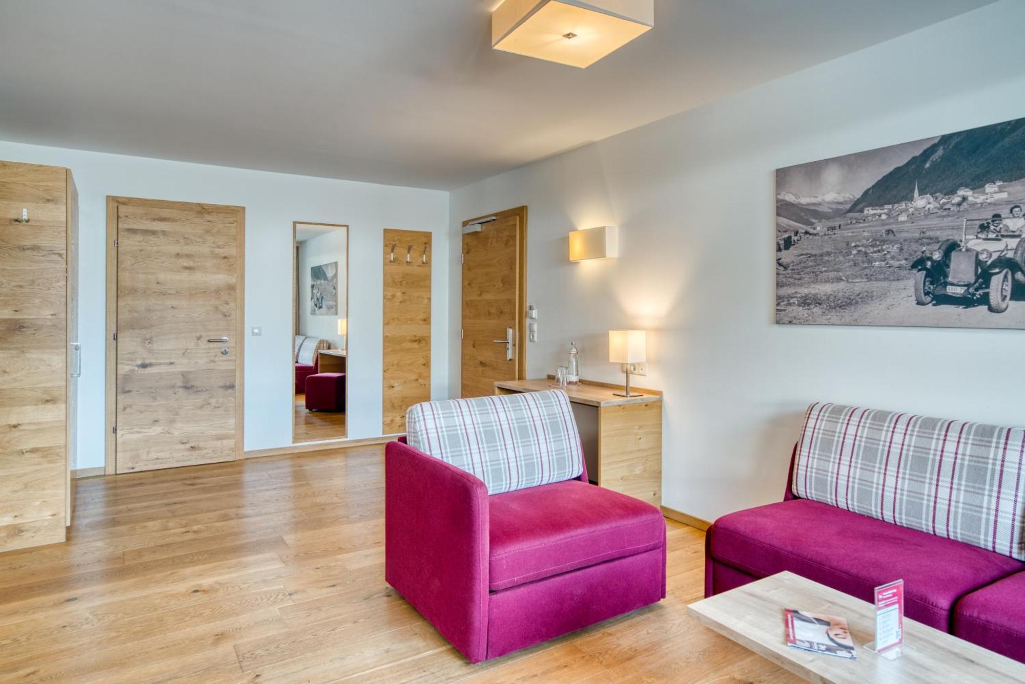 Mallaun Hotel.Erlebnis Зее Екстериор снимка