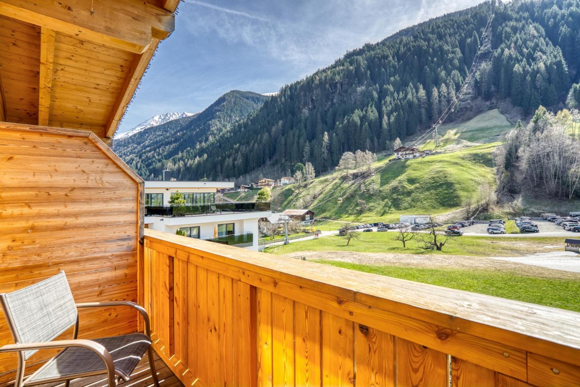 Mallaun Hotel.Erlebnis Зее Екстериор снимка