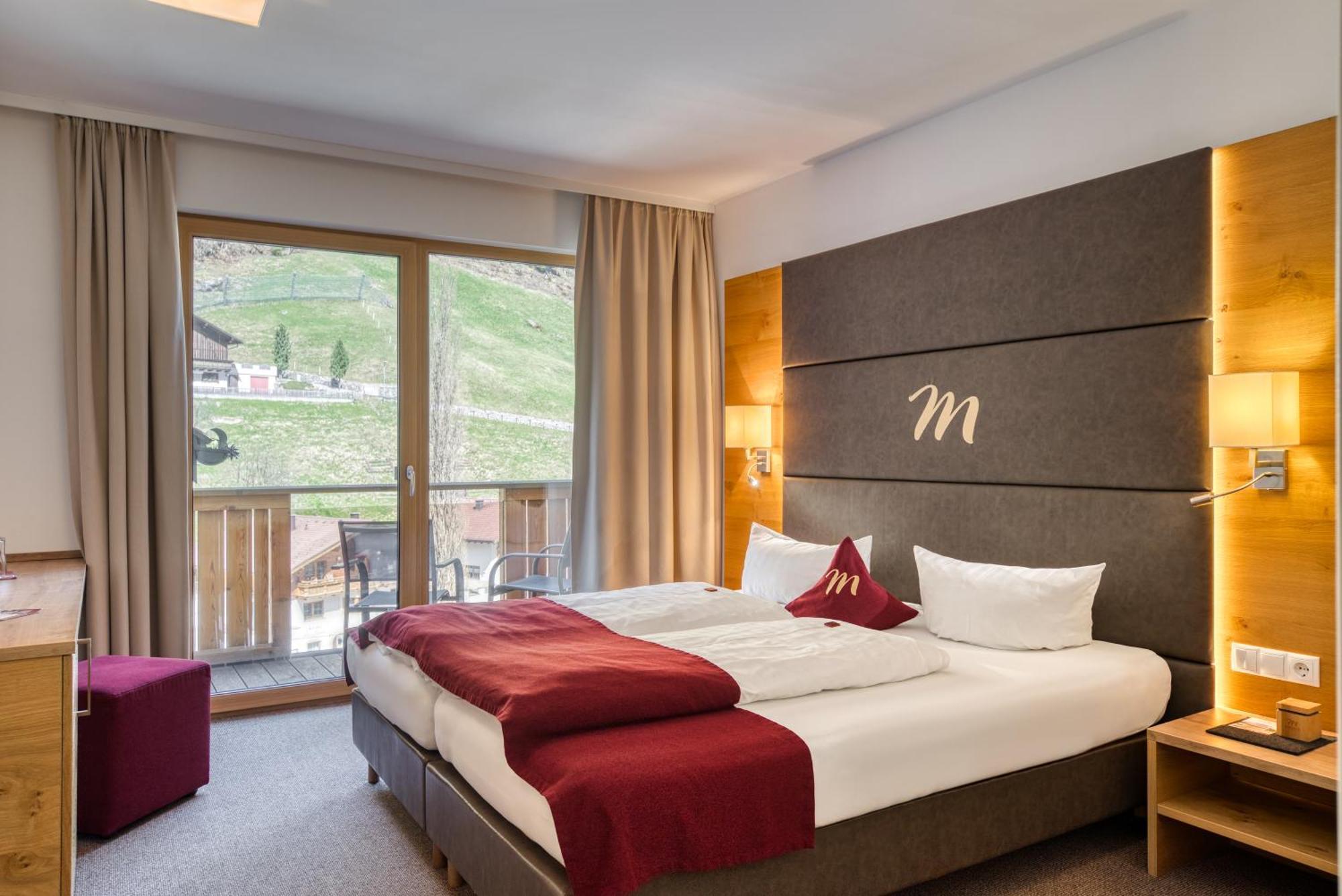 Mallaun Hotel.Erlebnis Зее Екстериор снимка