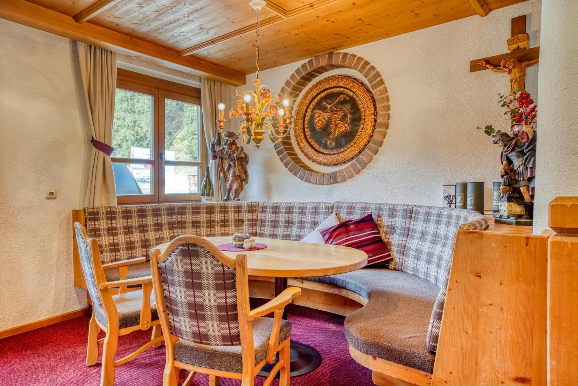 Mallaun Hotel.Erlebnis Зее Екстериор снимка