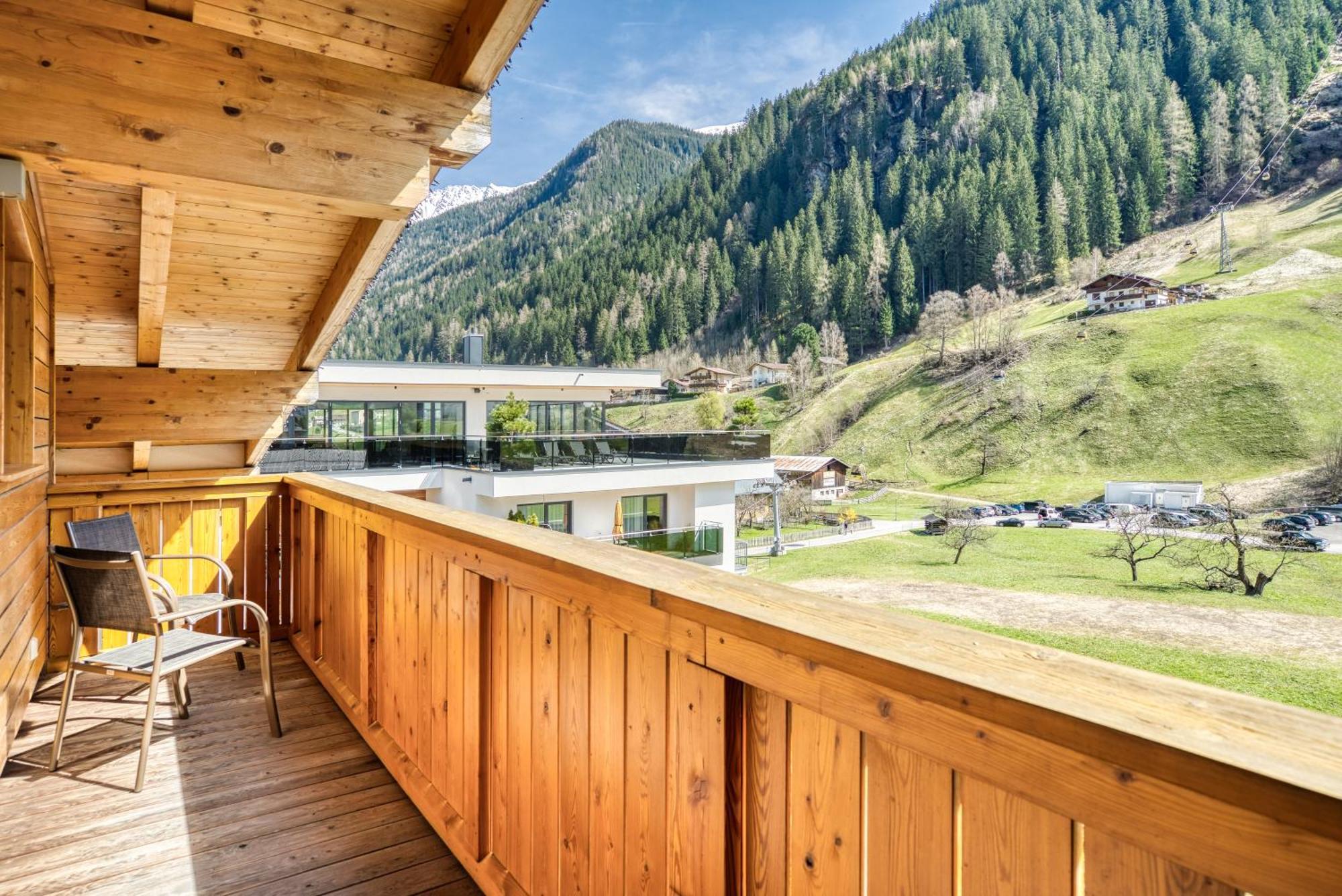Mallaun Hotel.Erlebnis Зее Екстериор снимка