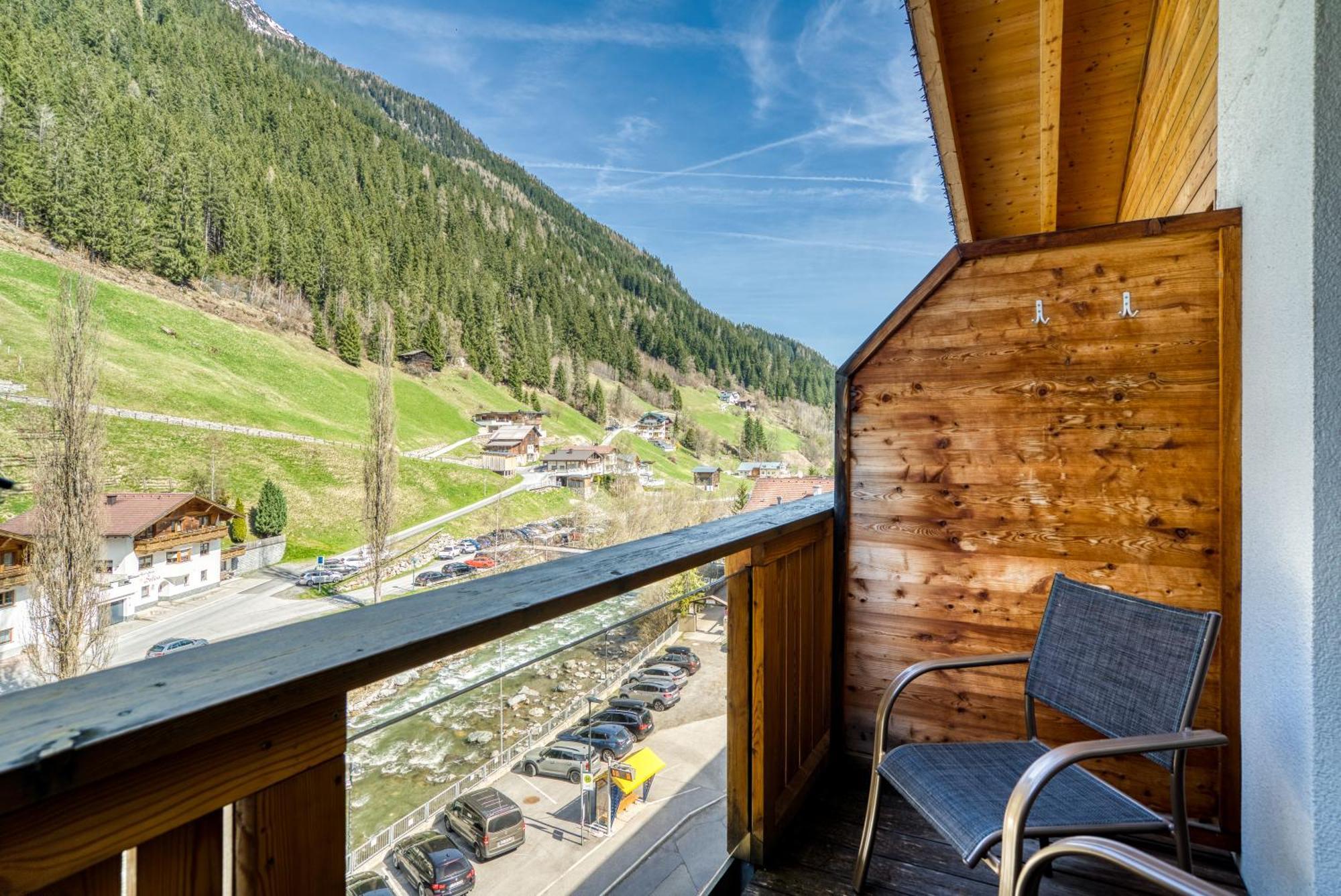 Mallaun Hotel.Erlebnis Зее Екстериор снимка